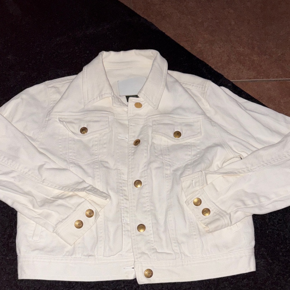 Lauren Ralph Lauren White Jacket with Gold Accents